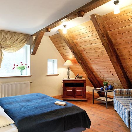 Gut Gross Zecher - Ferienzimmer Seedorf  外观 照片