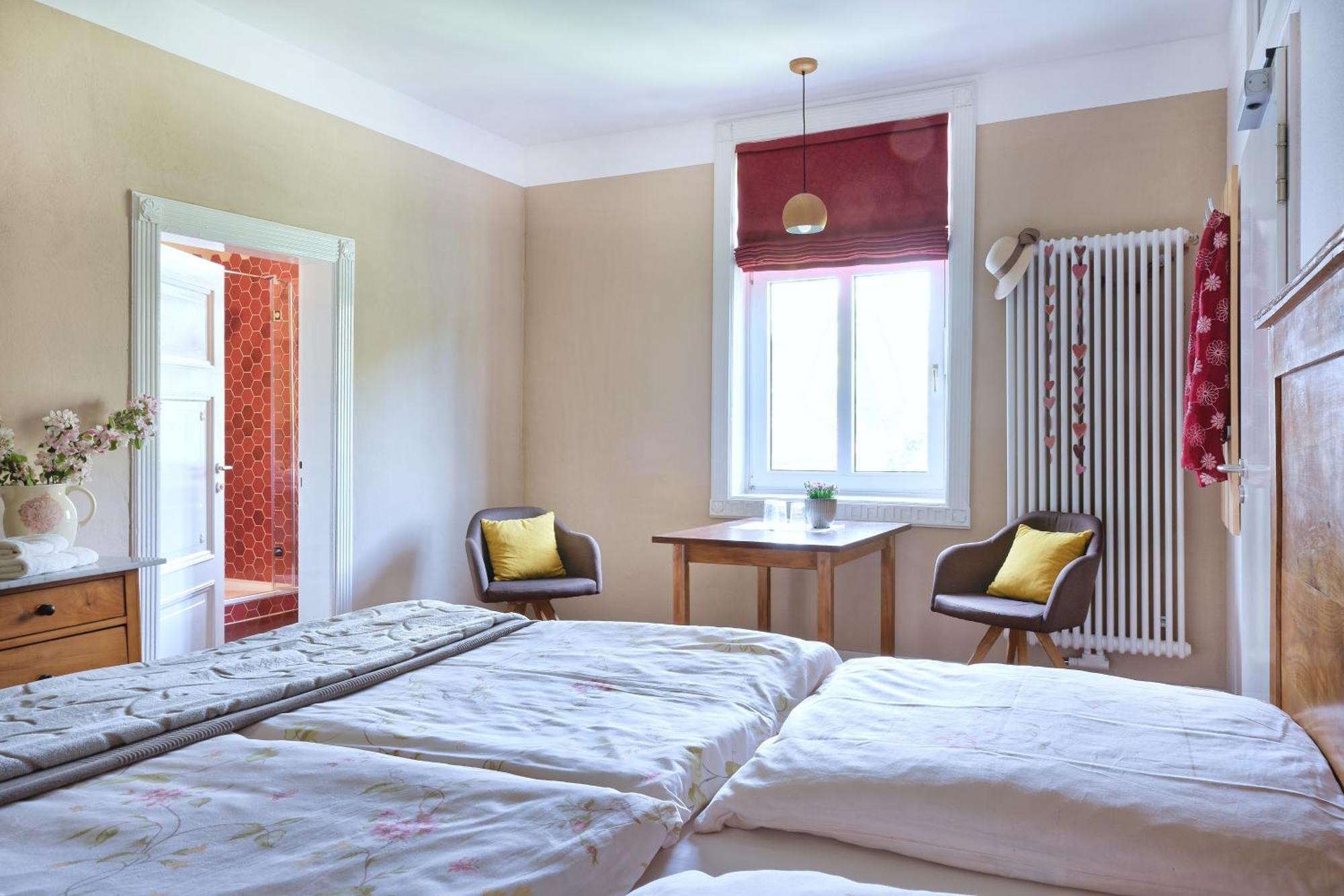 Gut Gross Zecher - Ferienzimmer Seedorf  外观 照片